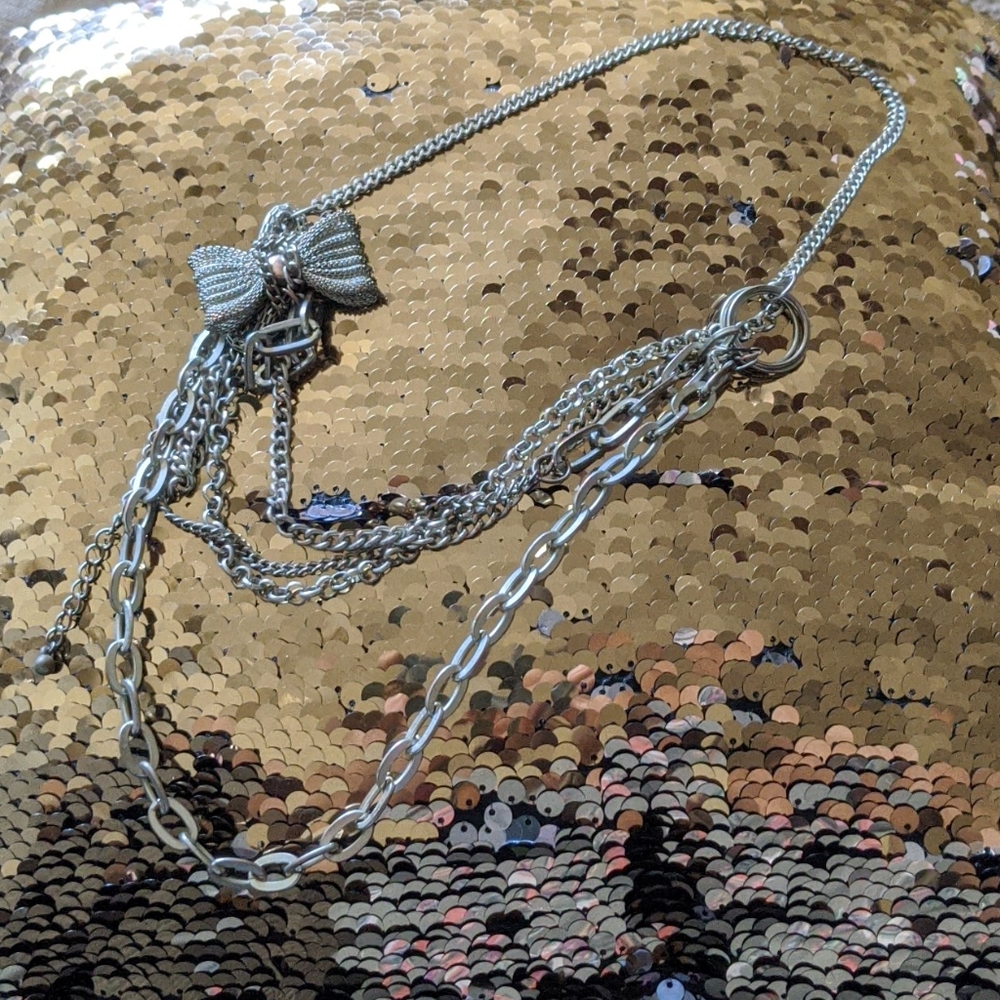 Thick Chained Necklace